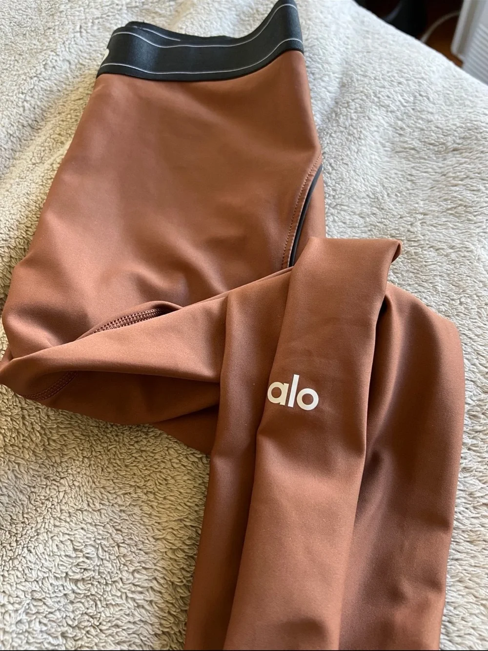 Alo Yoga Airlift Rust Brown High Waisted Leggings XS